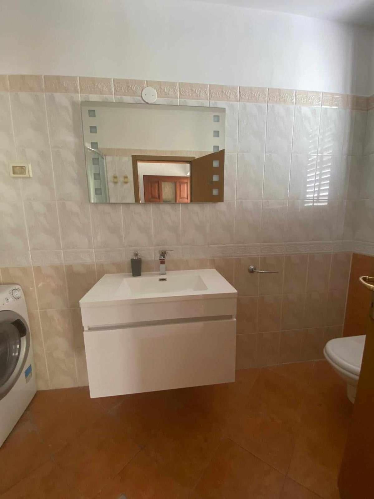 Apartma Lana21 Apartment Koper Exterior photo